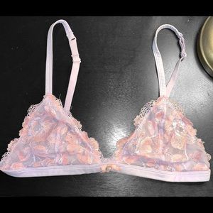 Victoria secret body by Victoria lace bralette bra